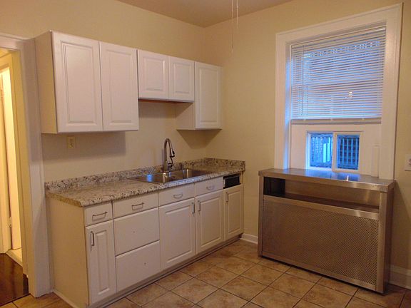5th image of 3853 N Sawyer Ave APT 1