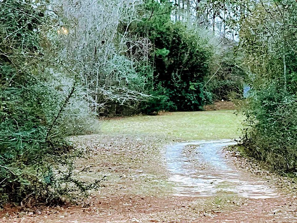 1st image of 10001 Isaacs Ln