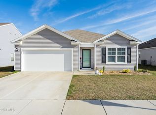 628 Avington Ln NE, Leland, NC 28451