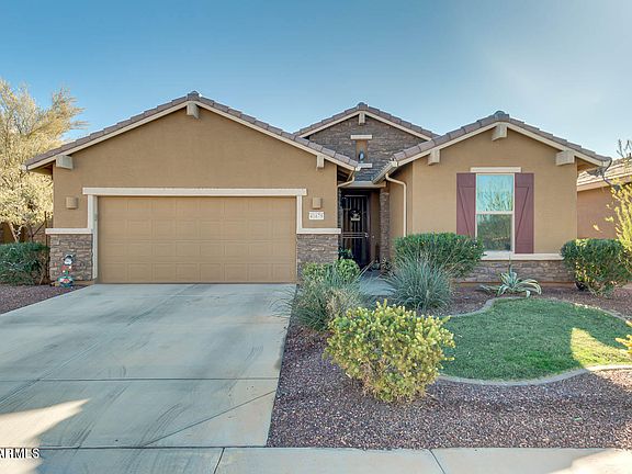 3rd image of 41679 W Summer Wind Way