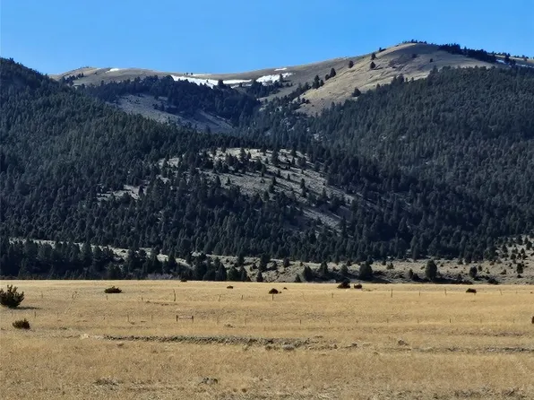 30 Grasshopper Ln, Boulder, MT 59632