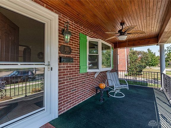 2nd image of 1053 Broadmoor Dr