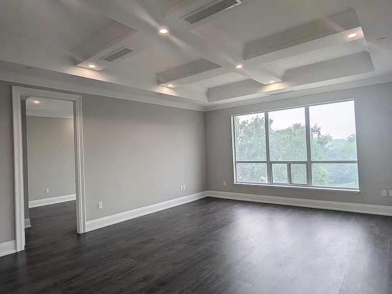 121 King St W — Photo 70