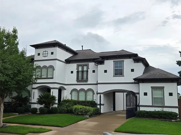 18726 Scoresby Manor Dr, Spring, TX 77379