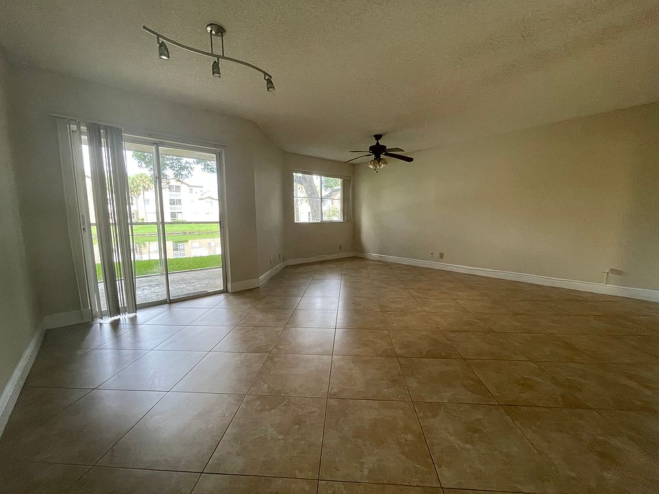 1st image of 9899 Westview Dr APT 517
