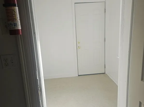 16 Pennsylvania Ave #16, Cumberland, MD 21502