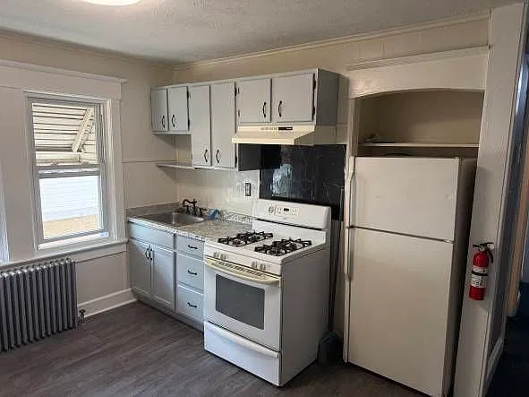 1 bed, 600 sqft, $1,300 — Photo 4