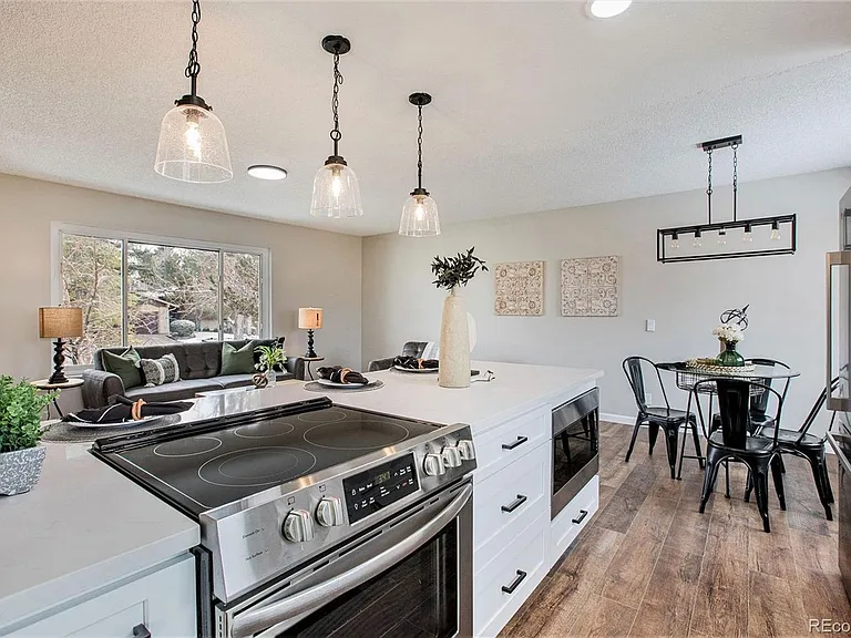 8369 E Briarwood Ave — Photo 10