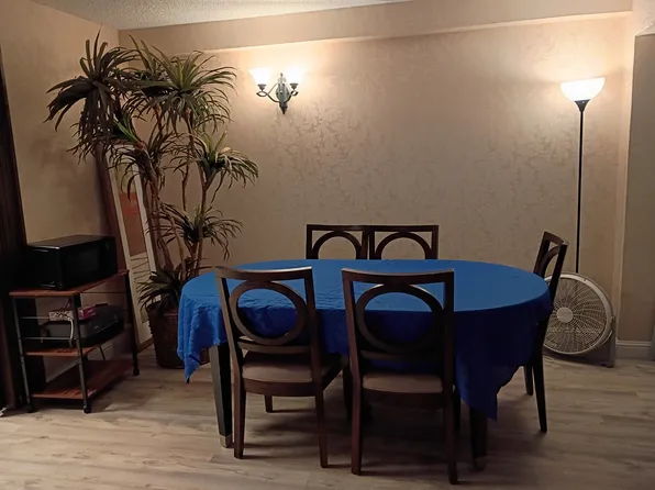 2440 K?hi? Ave, Honolulu, HI