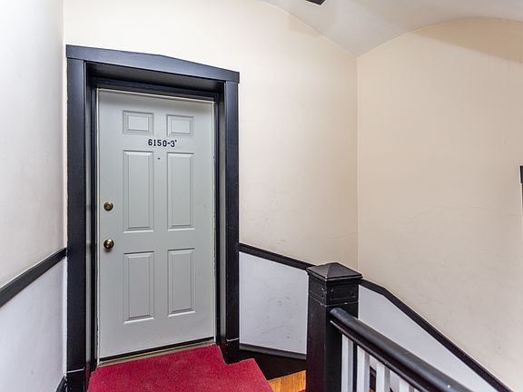 2nd image of 6150 N Ravenswood Ave #3