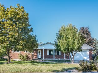 372 Spring Creek Rd, Providence, UT 84332