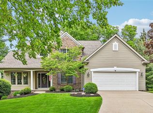 11739 Ivy Ridge Dr, North Royalton, OH