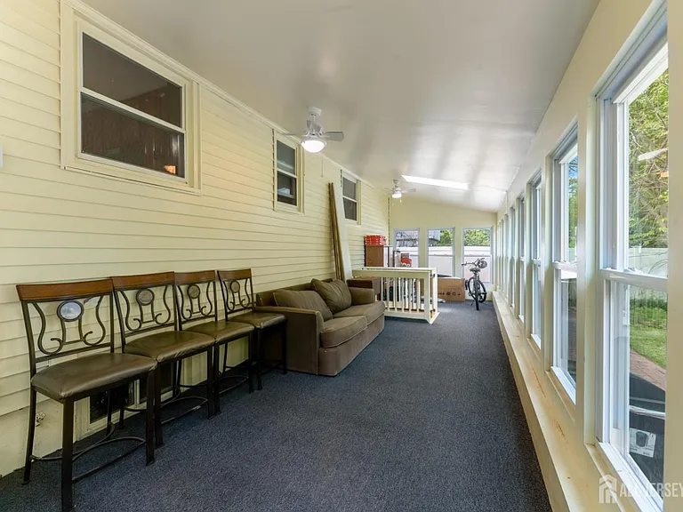 22 Foley Ave — Photo 30