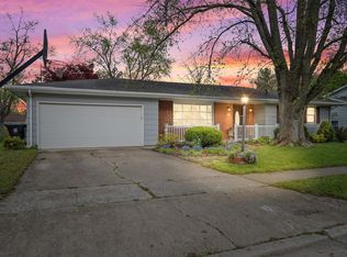 204 Foster Dr, Normal, IL 61761