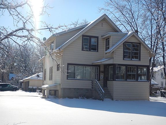 3rd image of 2404 Erika Dr