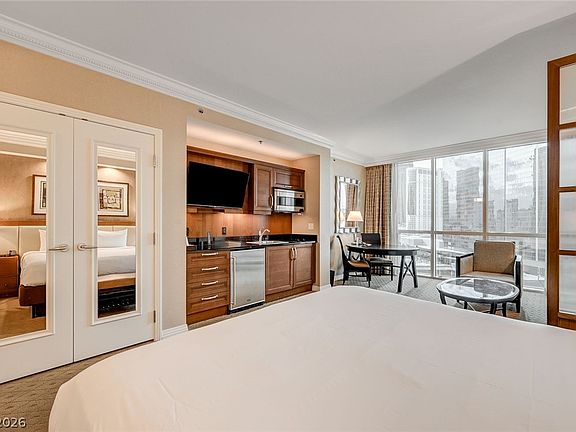 2nd image of 125 E Harmon Ave #1111