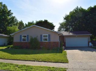 224 N Hazel St, Chillicothe, IL 61523