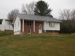 18072 State Route 279, Oak Hill, OH 45656