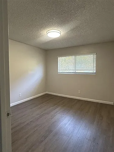 15 La Brea Way Photo 1