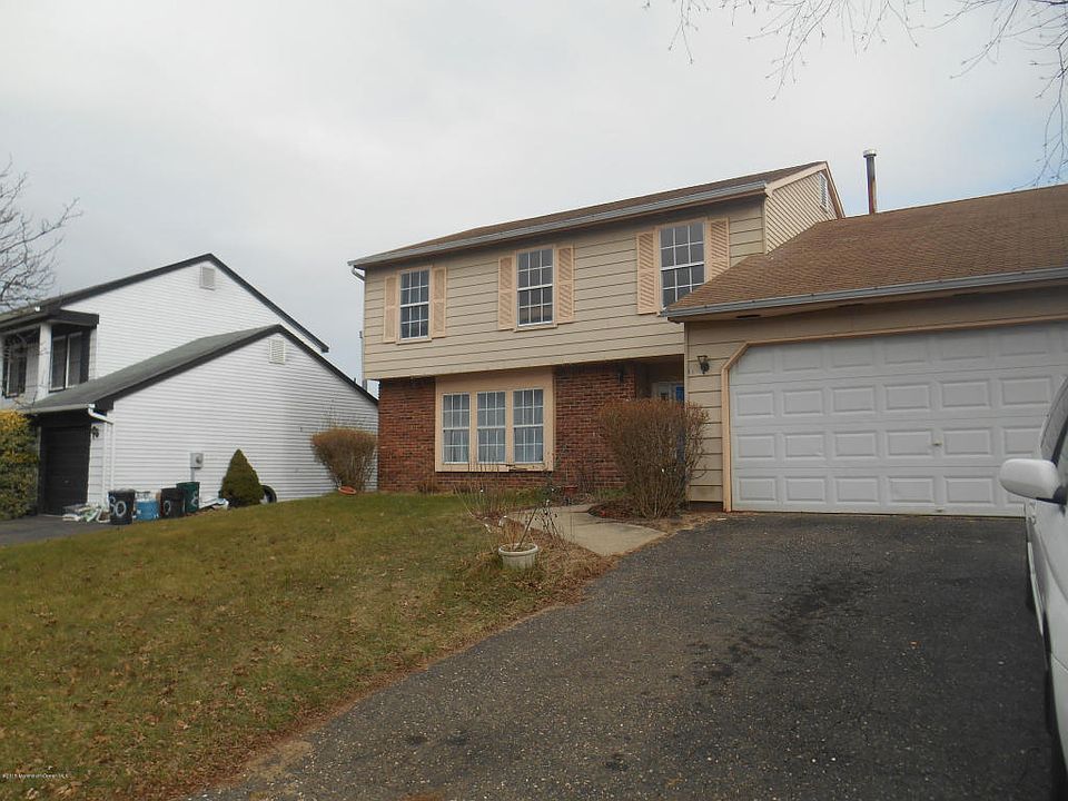 2nd image of 82 Barnegat Blvd