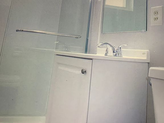 3rd image of 1235 Parkington Ave APT 5
