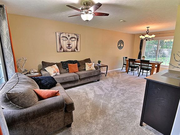 2nd image of 3914 S Connie Dr
