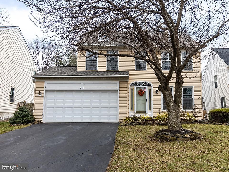 1st image of 722 Catoctin Cir NE