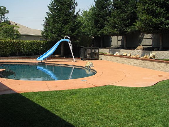 3rd image of 116 Morella Ct