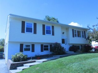 39 Capital Dr, Washingtonville, NY