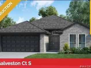 5100 E Galveston Dr S, Broken Arrow, OK 74012