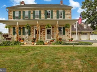 583 N State St, Ephrata, PA 17522