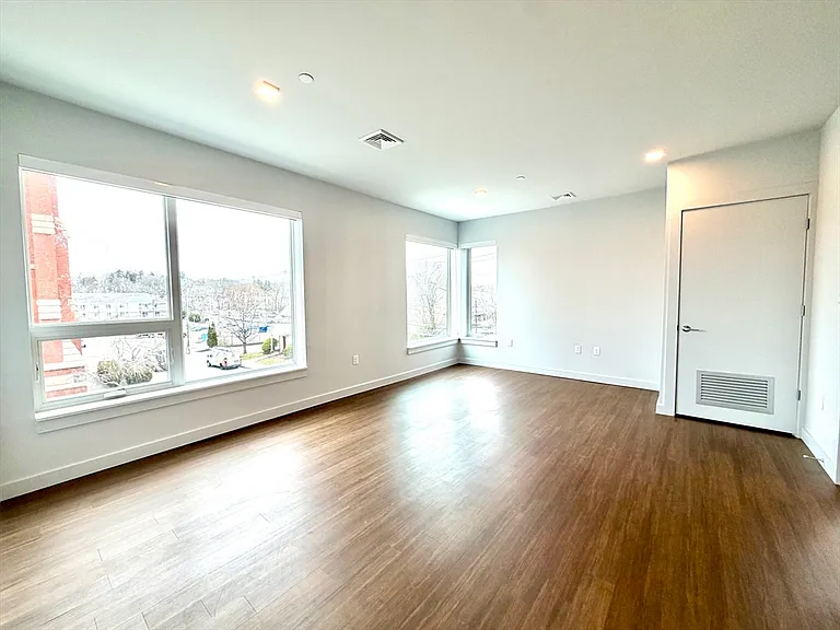 45 W Central St #215 — Photo 7