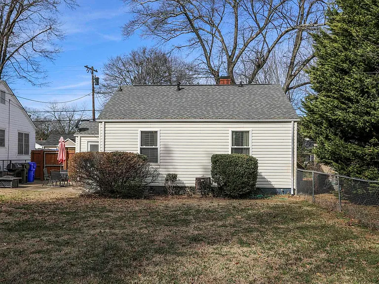 107 Brookdale Ave — Photo 17