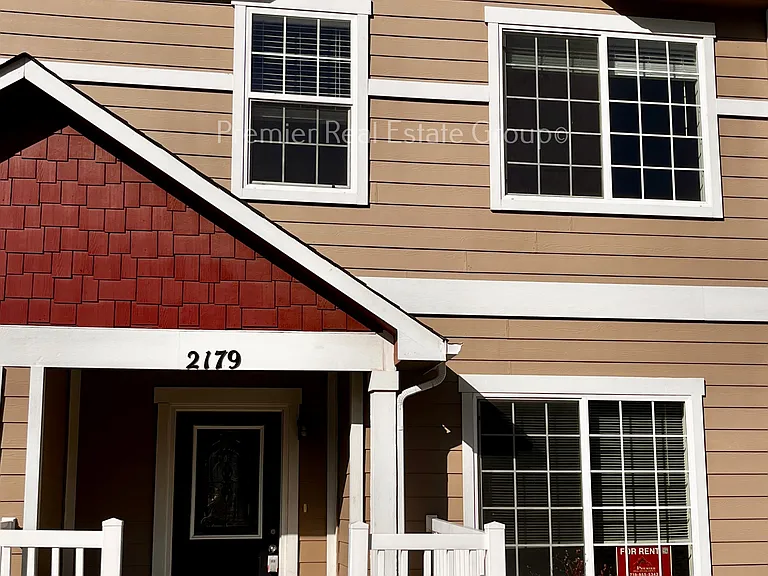 2179 Saint Claire Park Aly — Photo 1