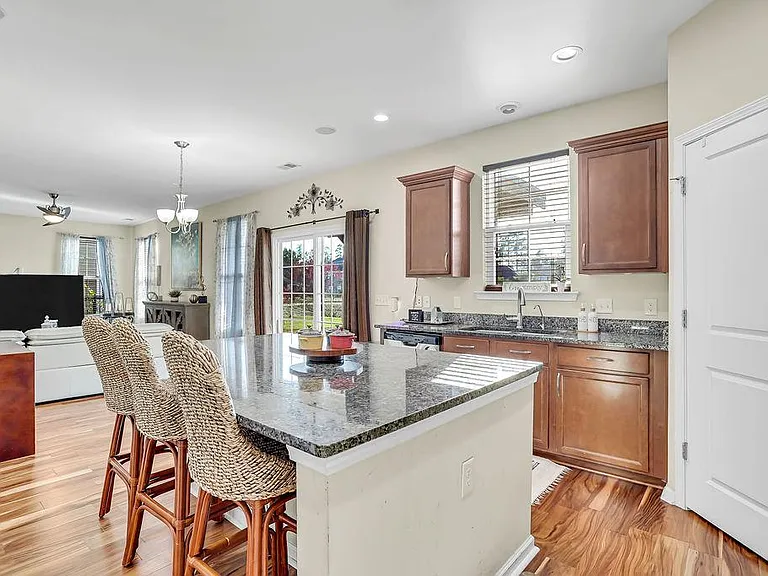 130 Winslow Cir — Photo 19
