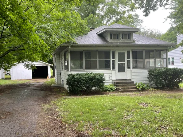 5217 N 20th St, Kalamazoo, MI 49004