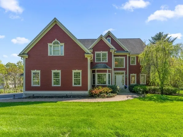 231 Gulf St, Shrewsbury, MA 01545