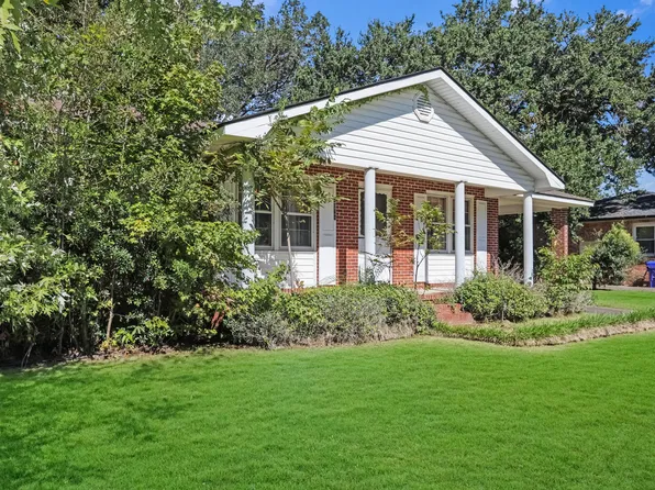 7021 Kenneth Dr, Charleston, SC 29406