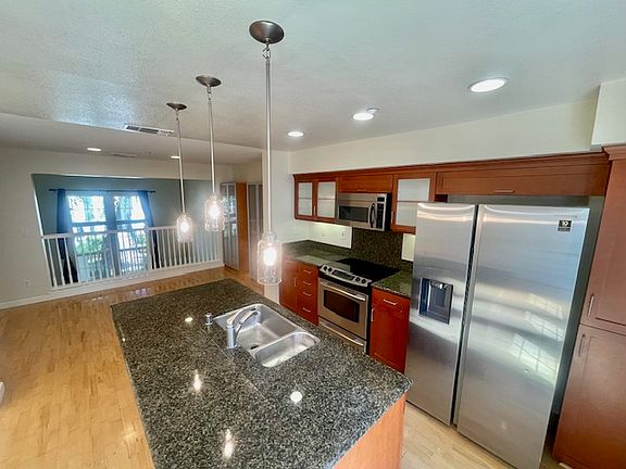 4th image of 70 Ryland Park Way