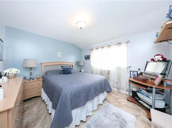 49 Lewiston Street image 32 of 45