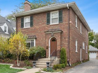 717 Roger Ave, Kenilworth, IL