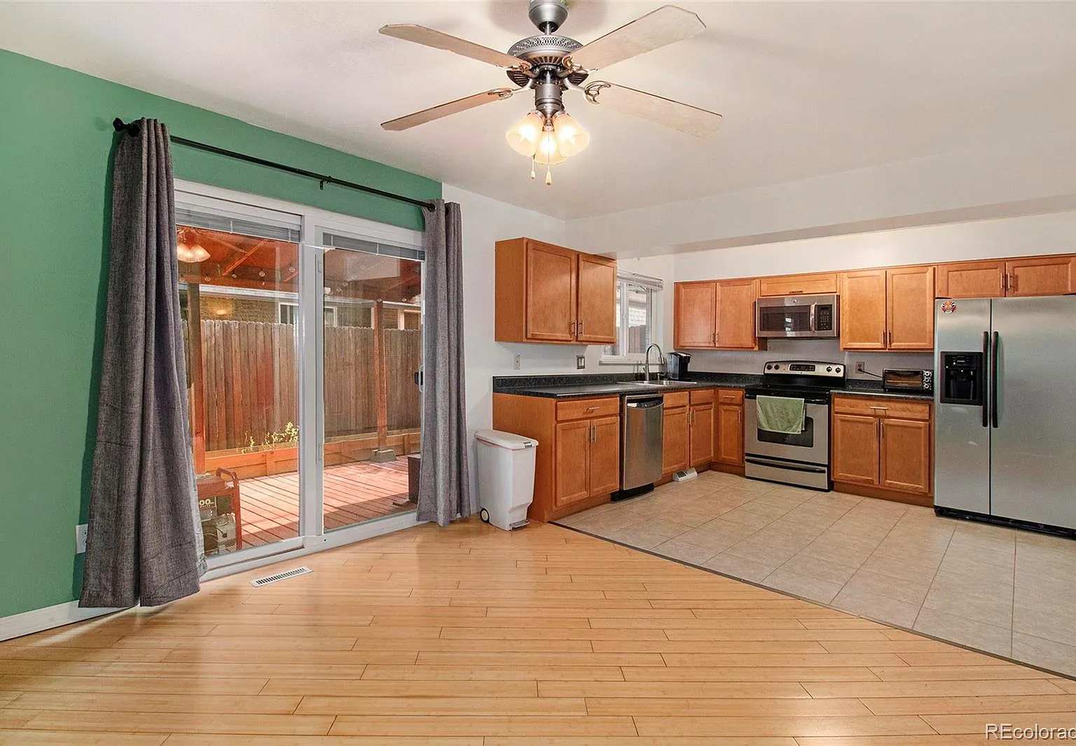 4 bed, 2.0 bath, 1424 sqft, $2,695 — Photo 4