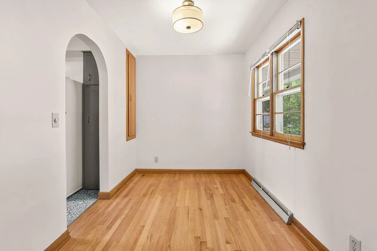 1 bed, 706 sqft, $1,185 — Photo 4