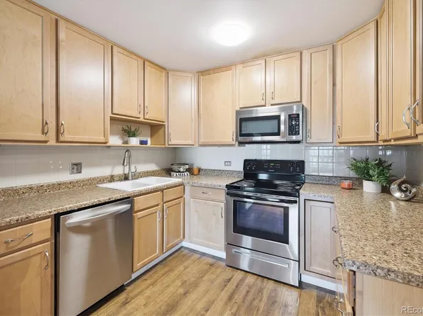 9155 E Center Avenue #2D, Denver, CO 80247