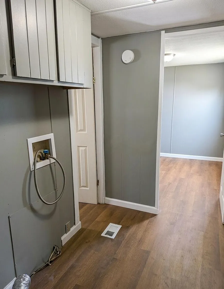 2 bed, 880 sqft, $900 — Photo 3