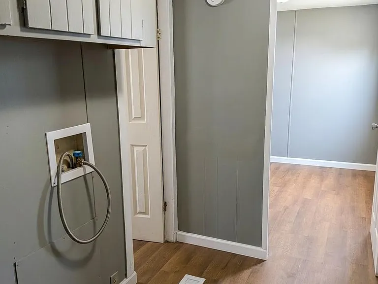 900 Stewart St #9 — Photo 3