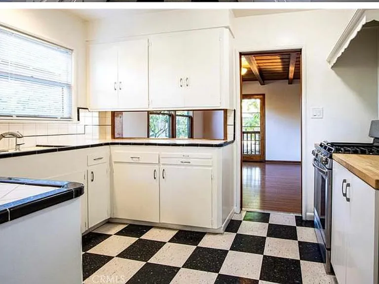 1414 S Indian Summer Ave — Photo 11