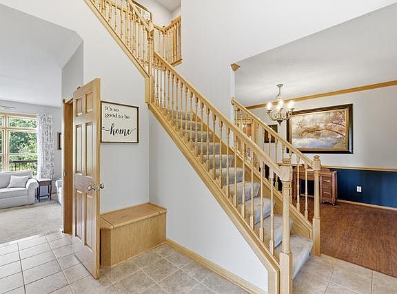 5th image of 834 Prairie Meadows Dr