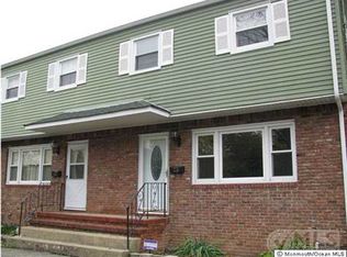 125-127 Duclos Ln, Edison, NJ