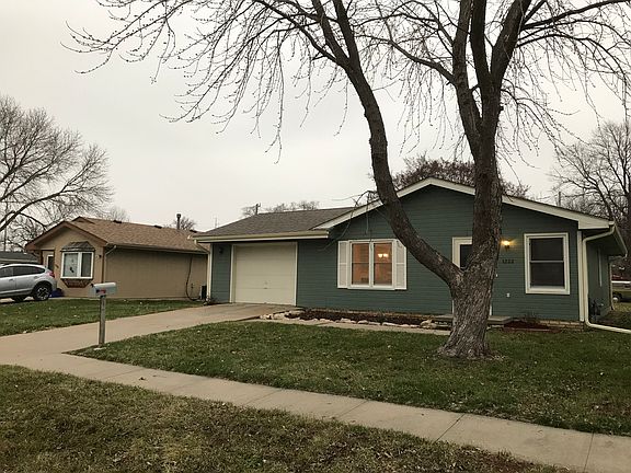 3rd image of 1222 8th Ave